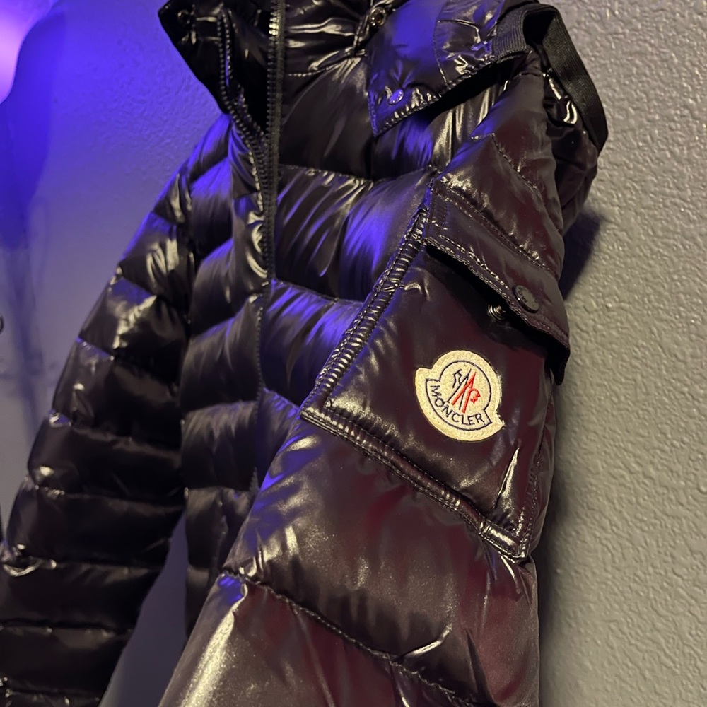 KIDS moncler puffer size m